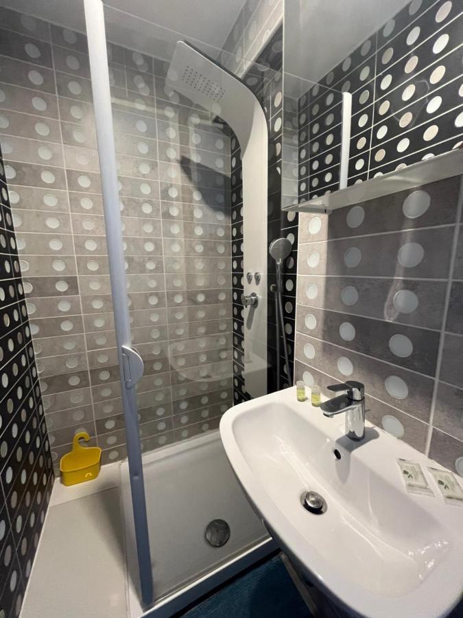 Appartement 4 Personnes, Aeroport Marseille Marignane Extérieur photo