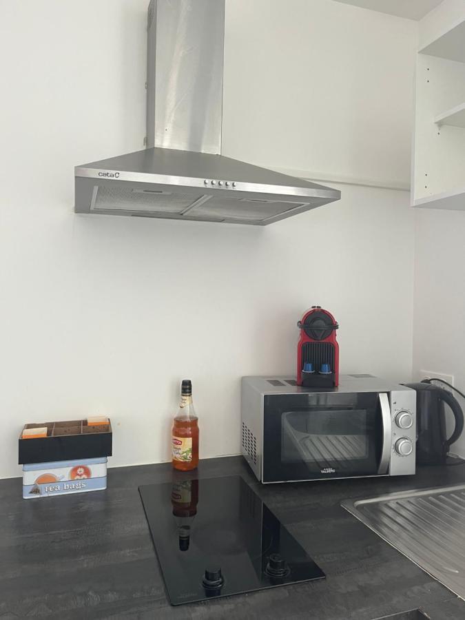 Appartement 4 Personnes, Aeroport Marseille Marignane Extérieur photo